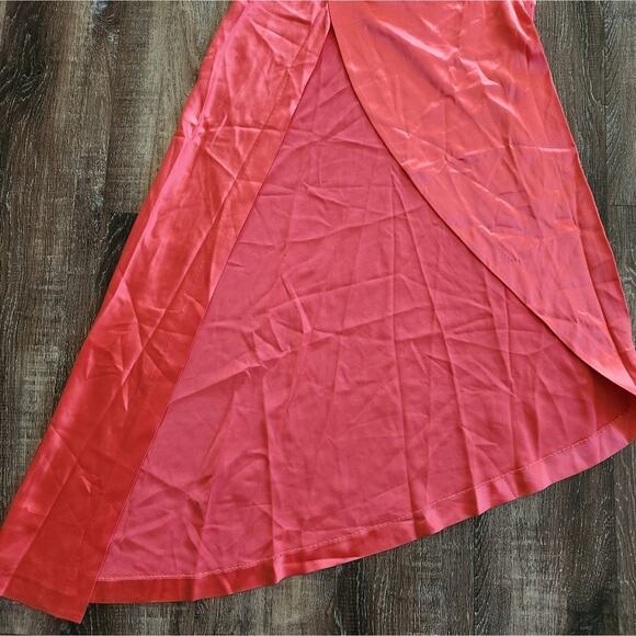 Retrofete Sabrina Dress in Coral Size Small Halter Open Back NWT Maxi Sleeveless - Picture 7 of 15